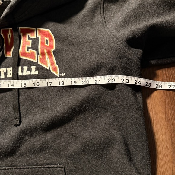 New Balance‎ Denver Basketball Hoodie Mens Size L Gray Red Spell Out - Picture 6 of 7